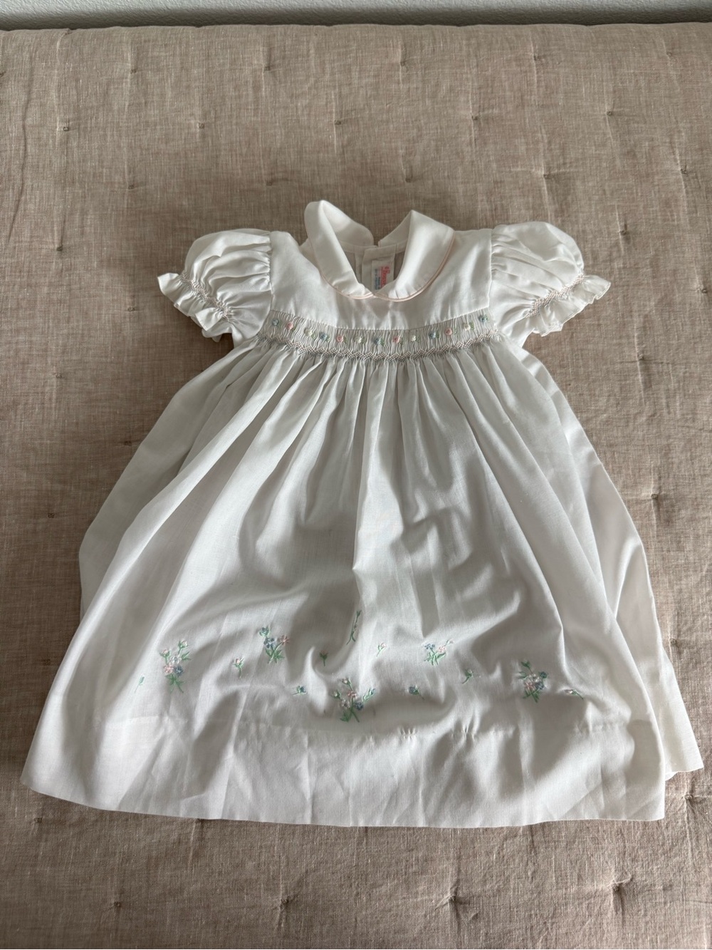 HOUSE OF HATTEN Girls Vintage Smocked Dress - 3-6M